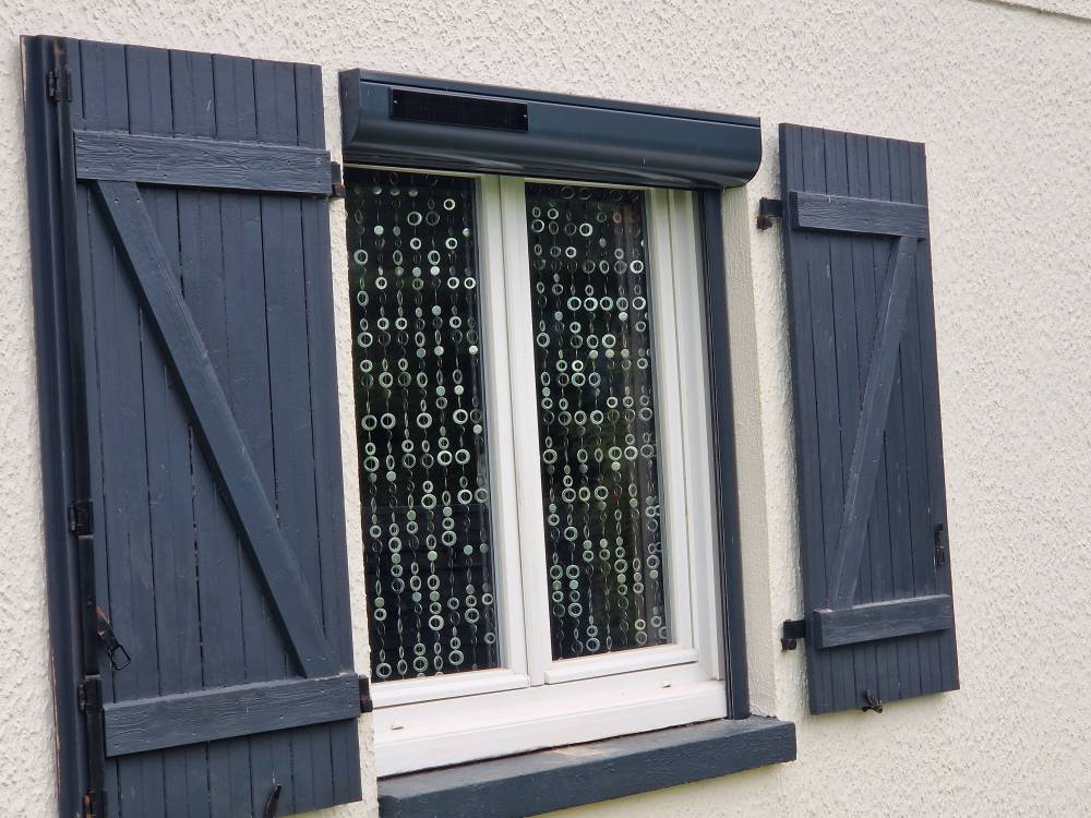 20240725_145001.jpgvolets solaires -min