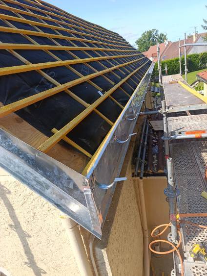 isolation sur toiture et couverture a amblainville realisations (3)